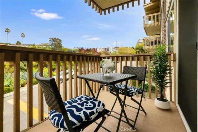 6542 Ocean Crest Drive D305, Rancho Palos Verdes, CA 90275