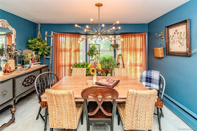 6 Hope Lane, Milton, NY 12547
