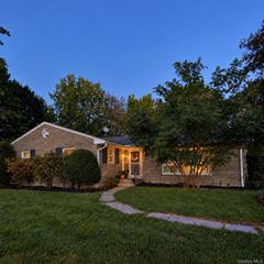 6 Hope Lane, Milton, NY 12547