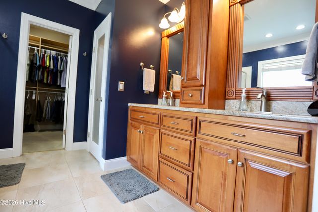 129 Beacon Ridge Drive, West End, NC 27376