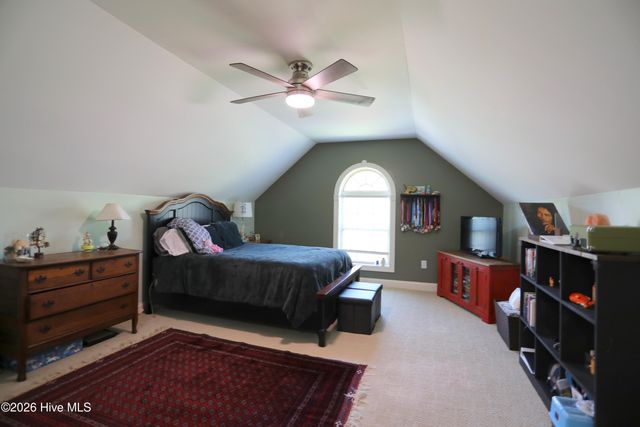 129 Beacon Ridge Drive, West End, NC 27376