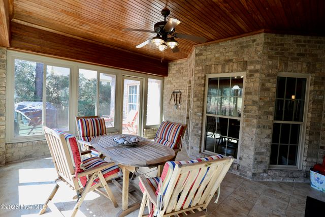 129 Beacon Ridge Drive, West End, NC 27376