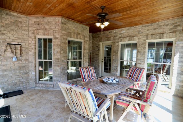 129 Beacon Ridge Drive, West End, NC 27376