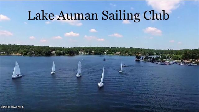 129 Beacon Ridge Drive, West End, NC 27376