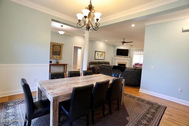 129 Beacon Ridge Drive, West End, NC 27376