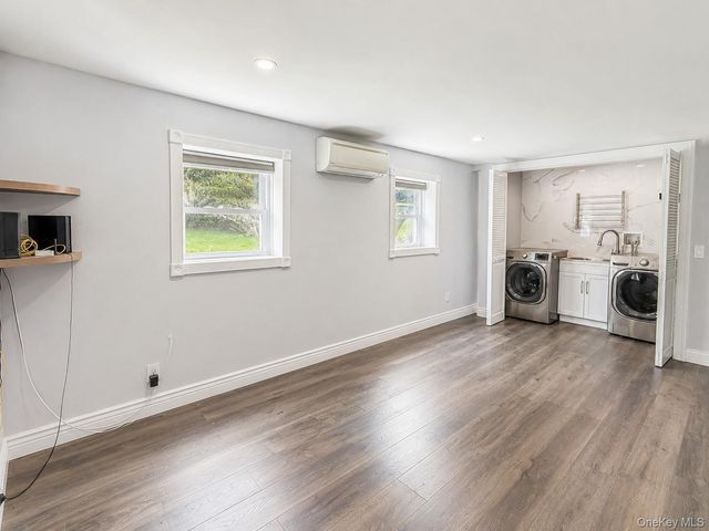 12 Dundee Circle, Middletown, NY 10941