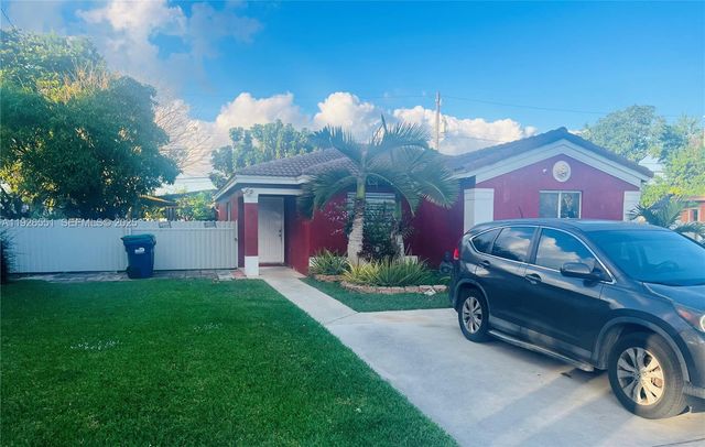 10611 SW 170th Ter, Miami, FL 33157