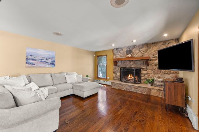 43W001 Empire Road, St. Charles, IL 60175