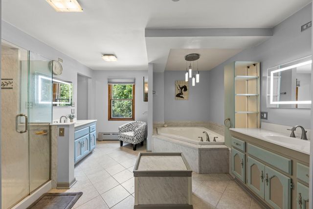 43W001 Empire Road, St. Charles, IL 60175