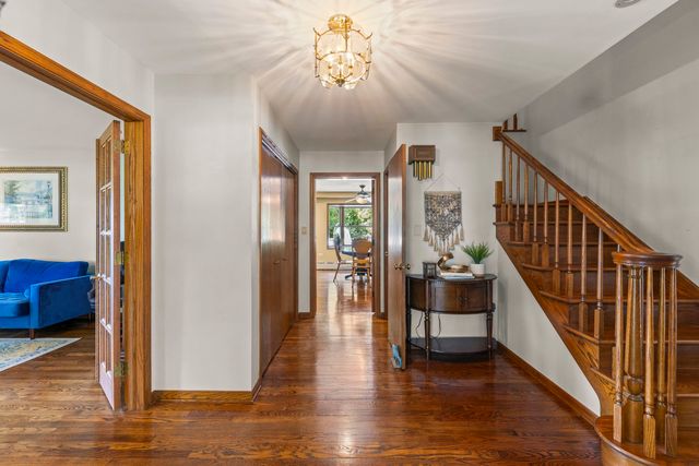 43W001 Empire Road, St. Charles, IL 60175