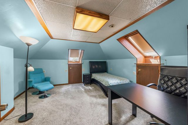 43W001 Empire Road, St. Charles, IL 60175