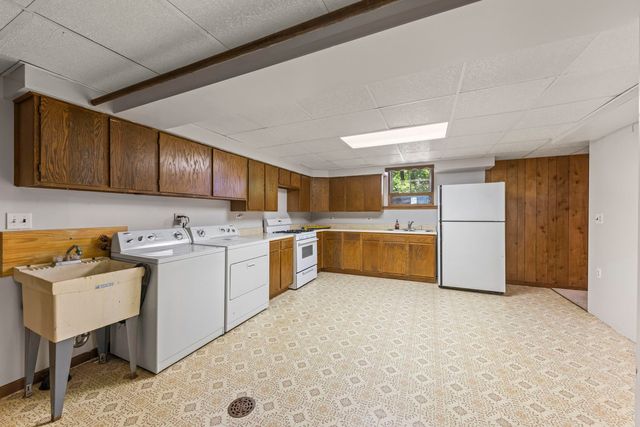43W001 Empire Road, St. Charles, IL 60175