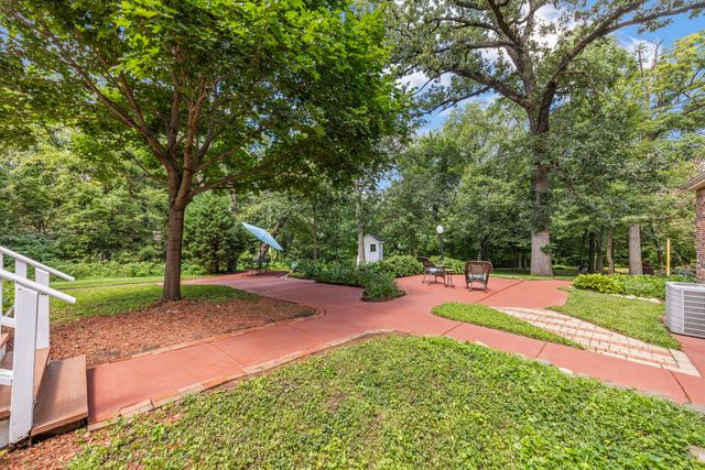 43W001 Empire Road, St. Charles, IL 60175