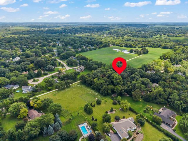 43W001 Empire Road, St. Charles, IL 60175