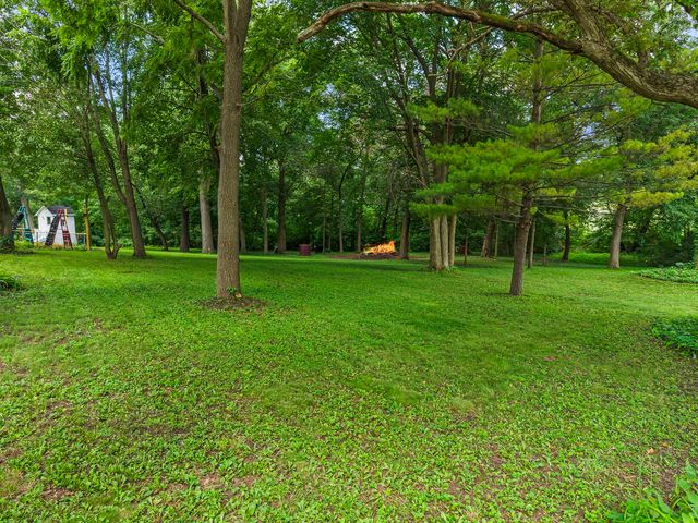 43W001 Empire Road, St. Charles, IL 60175