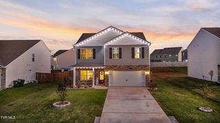 2401 Egret Lane, Piney Flats, TN 37686
