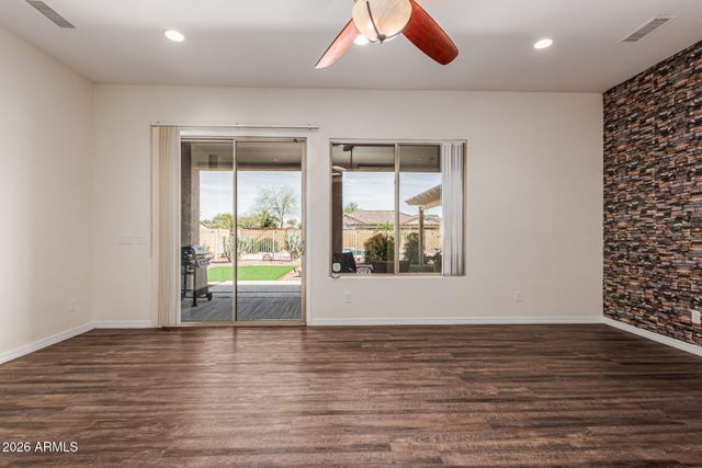 18260 W EL CAMINITO Drive, Waddell, AZ 85355