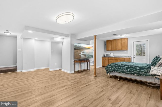 3449 CHELSEA DR, Woodbridge, VA 22192