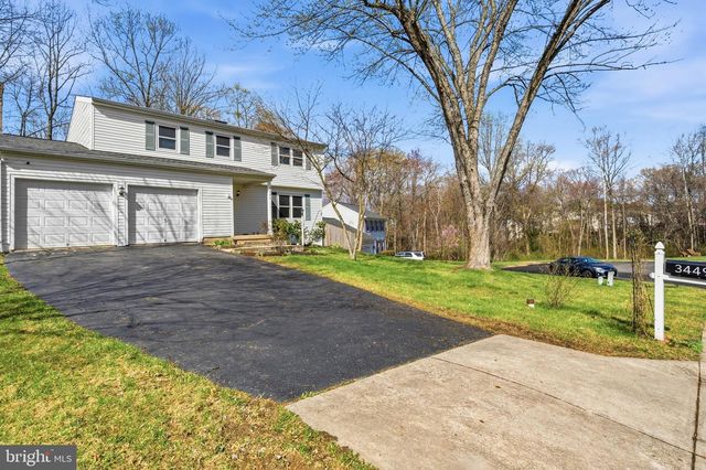 3449 CHELSEA DR, Woodbridge, VA 22192