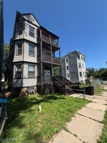 217 N 15Th St, East Orange City, NJ 07017