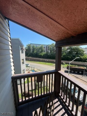 217 N 15Th St, East Orange City, NJ 07017