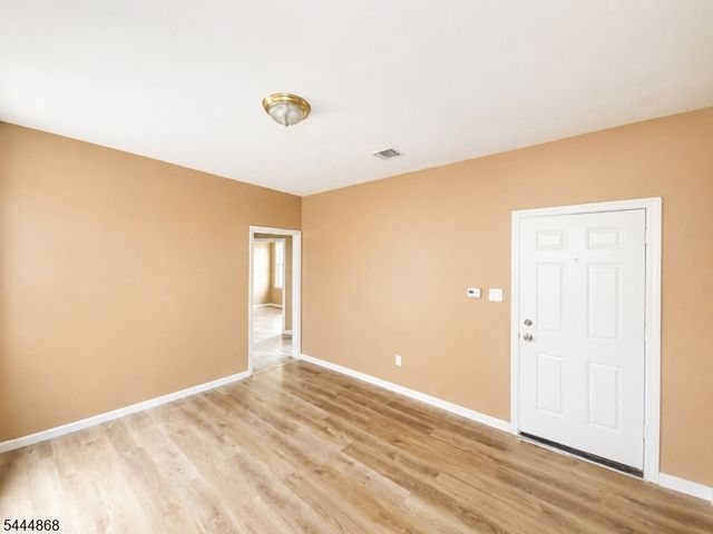 217 N 15Th St, East Orange City, NJ 07017