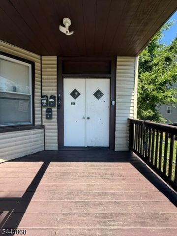 217 N 15Th St, East Orange City, NJ 07017