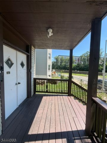 217 N 15Th St, East Orange City, NJ 07017