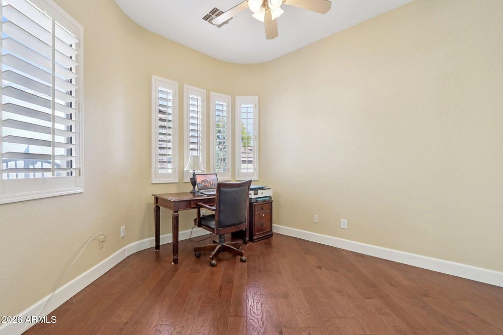 Image 25 of property listing at 7445 E EAGLE CREST Drive 1099, Mesa, AZ 85207