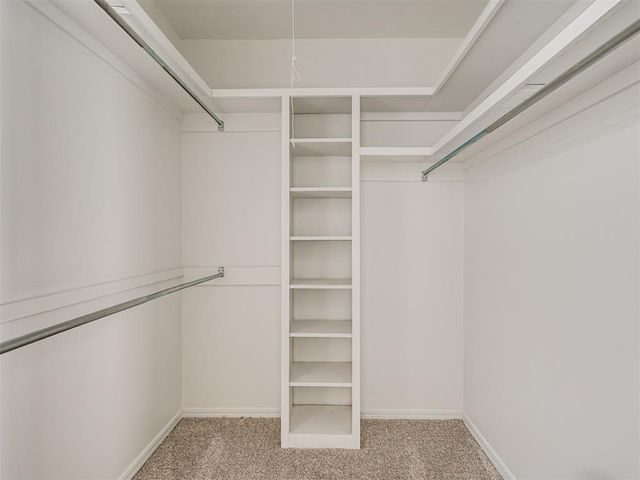 6104 Hummingbird Circle, El Reno, OK 73036