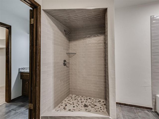 6104 Hummingbird Circle, El Reno, OK 73036