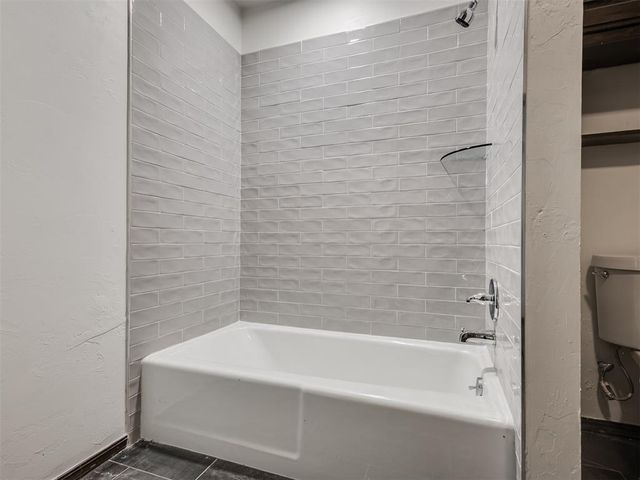 6104 Hummingbird Circle, El Reno, OK 73036