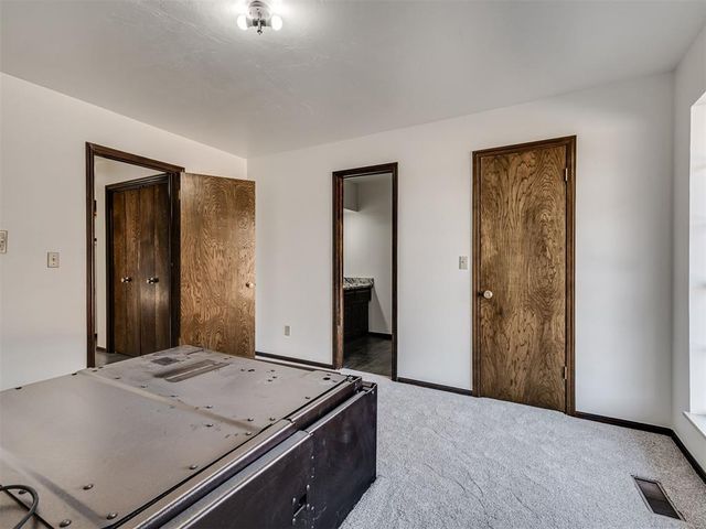 6104 Hummingbird Circle, El Reno, OK 73036