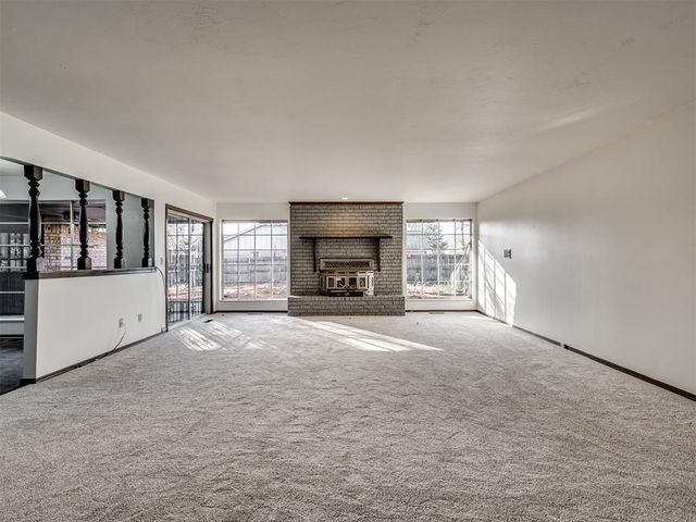 6104 Hummingbird Circle, El Reno, OK 73036