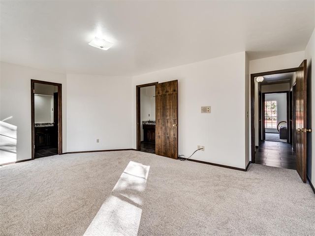 6104 Hummingbird Circle, El Reno, OK 73036