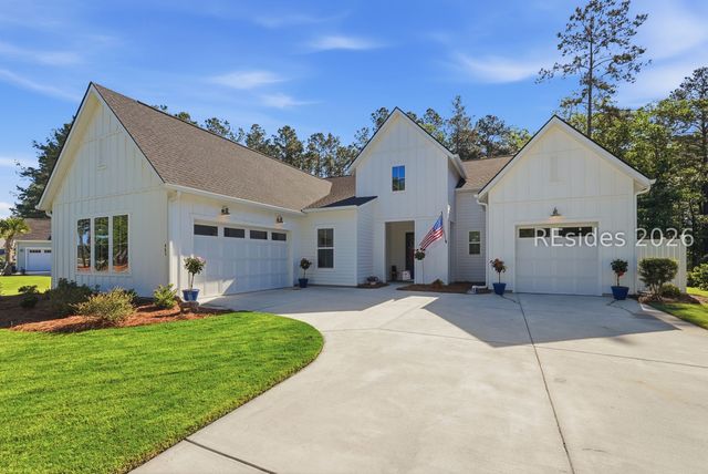 465 Azalea Pl, Hardeeville, SC 29927