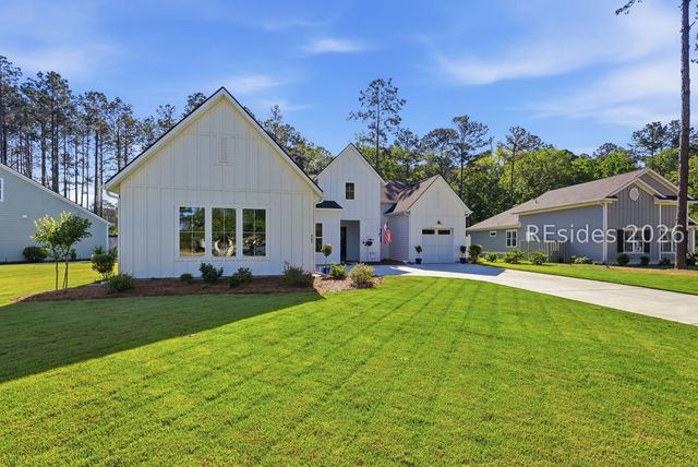 465 Azalea Pl, Hardeeville, SC 29927