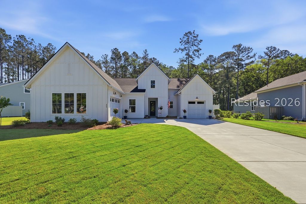 465 Azalea Pl, Hardeeville, SC 29927