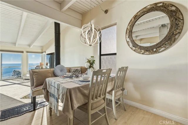 883 Katella, Laguna Beach, CA 92651