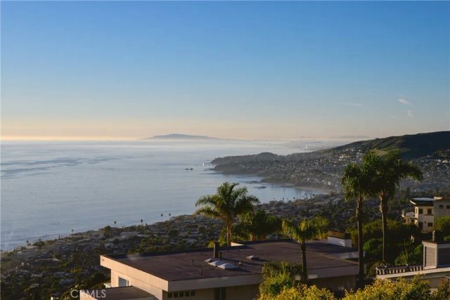 883 Katella, Laguna Beach, CA 92651