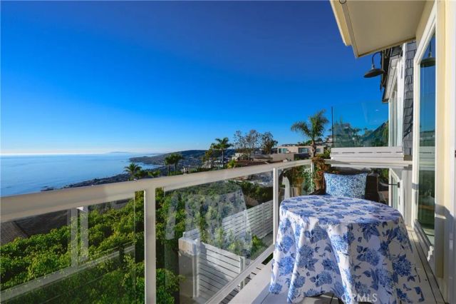 883 Katella, Laguna Beach, CA 92651