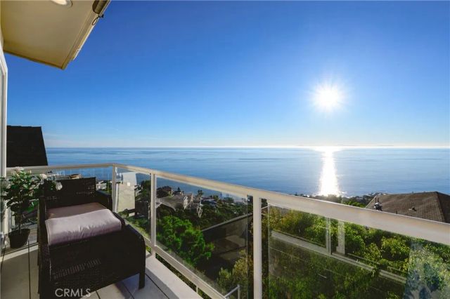 883 Katella, Laguna Beach, CA 92651