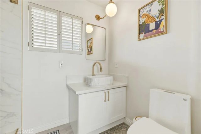 883 Katella, Laguna Beach, CA 92651