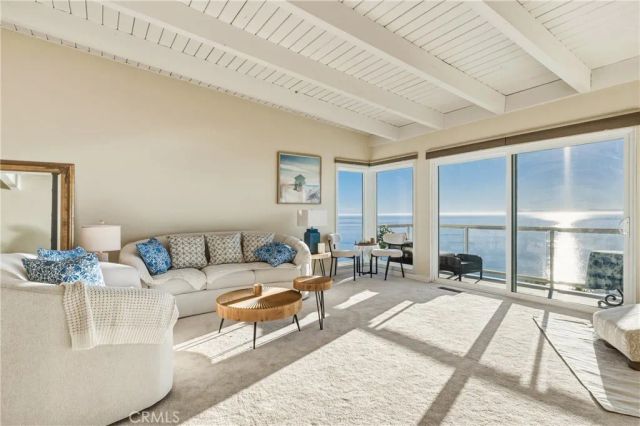 883 Katella, Laguna Beach, CA 92651