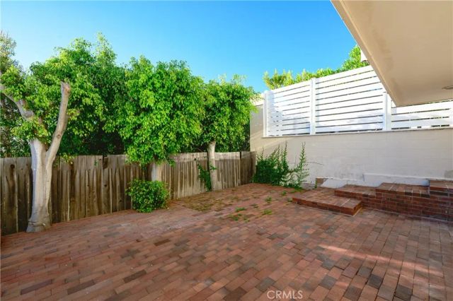 883 Katella, Laguna Beach, CA 92651