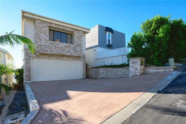 883 Katella, Laguna Beach, CA 92651