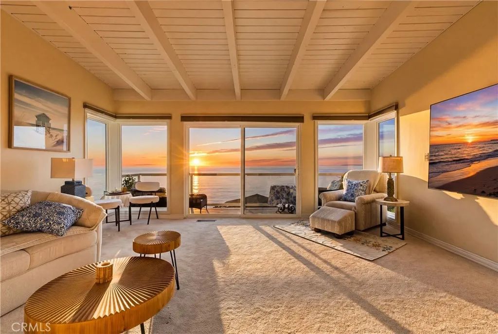 883 Katella, Laguna Beach, CA 92651