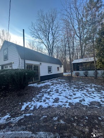 6805 Jackman Road, Temperance, MI 48182