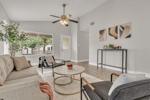 513 Shant ST, Austin, TX 78748