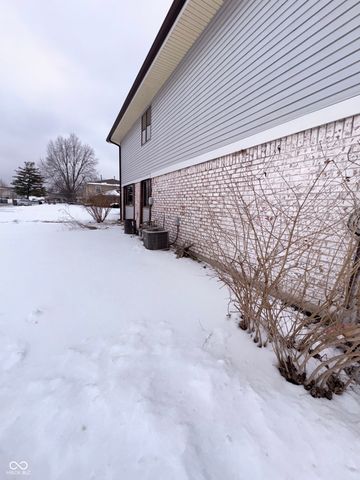 3275 Lupine Drive, Indianapolis, IN 46224